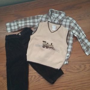 Train themed boy outfit